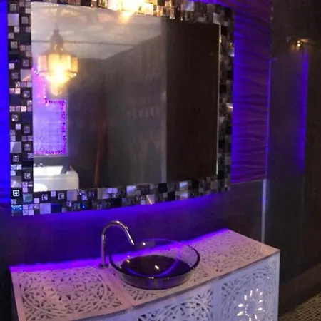 מלון אהבה Loveroom21 ואלנסיין