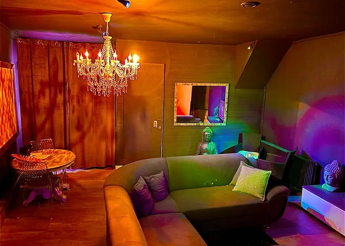 Loveroom21 Love hotel *